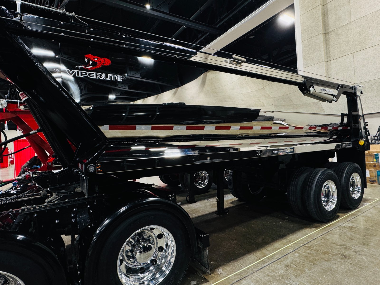 ViperLite black trailer at show