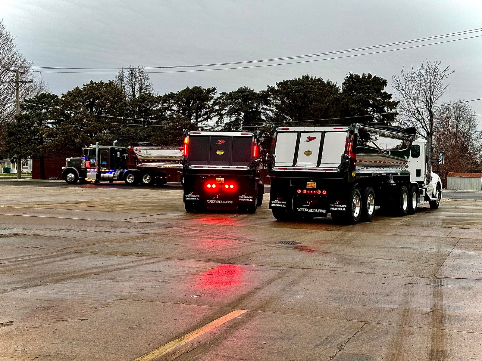 ViperLite trailers rolling in Streator IL